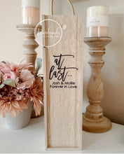 Load image into Gallery viewer, Wooden Wine Box
